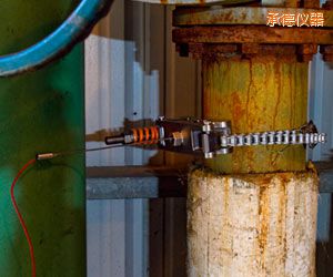 �е��ھ����g�ں�O(ji��n)�؃x